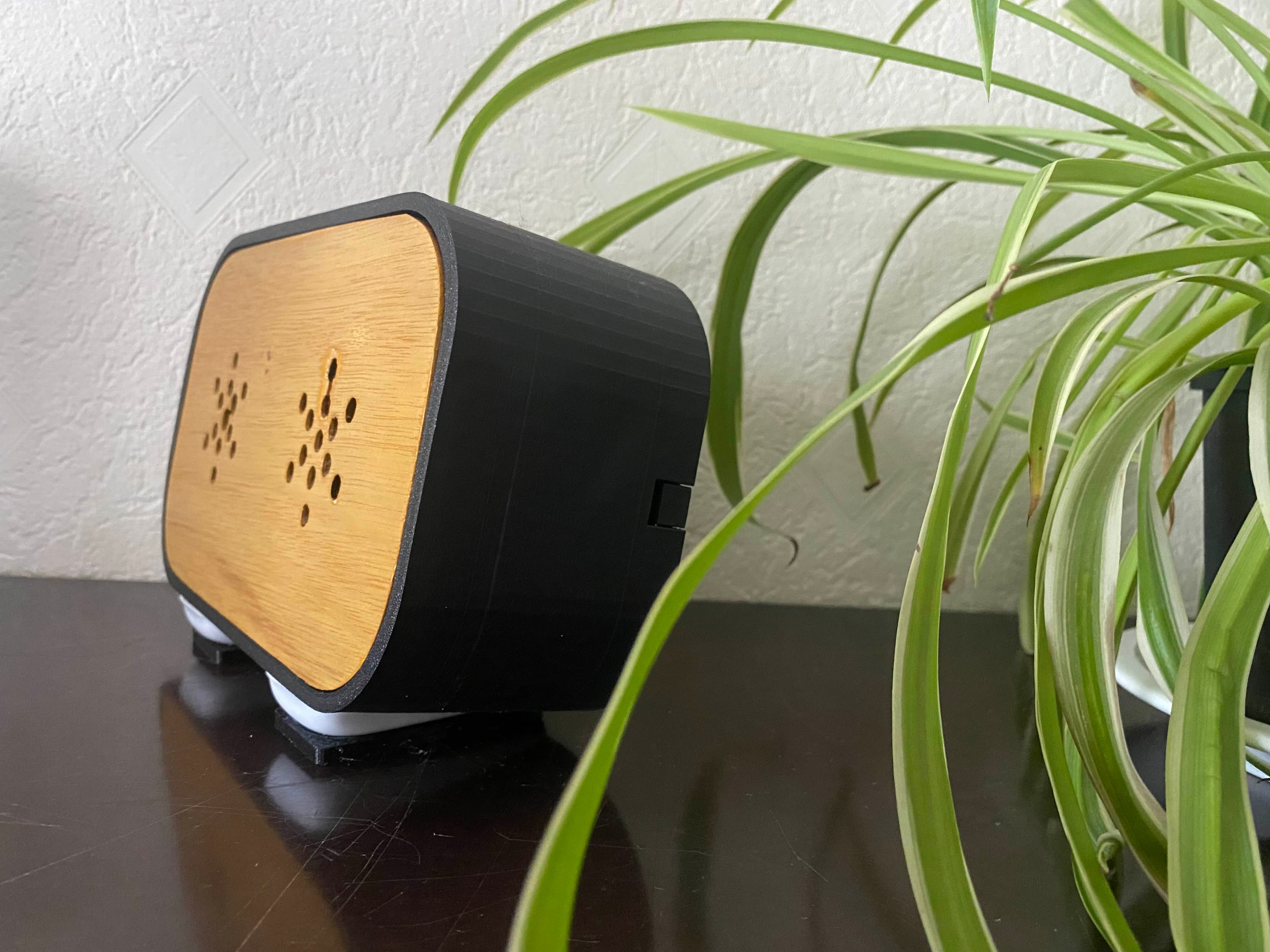 Asteriks Retro Speaker